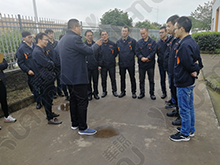 万象城AWC(中国)为某（机床行业）辅导现场及提升6S并指出不足点改善